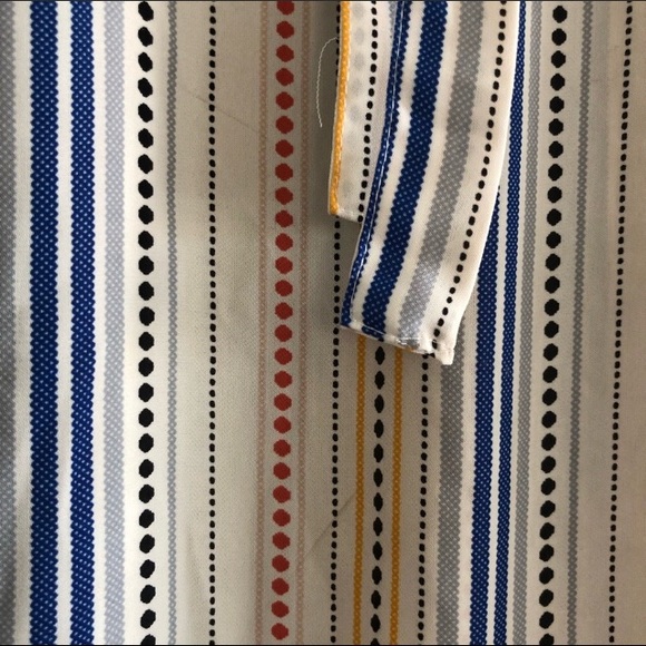 🌟3/$20 Lauren Conrad Striped Shirt - Picture 6 of 7